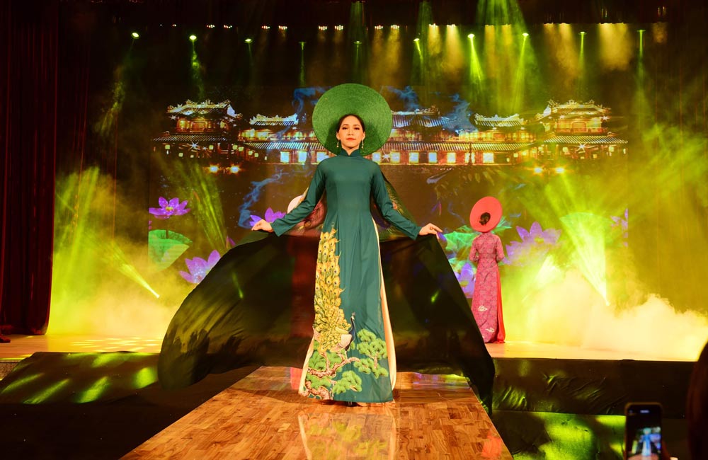 cultural workshops and performance