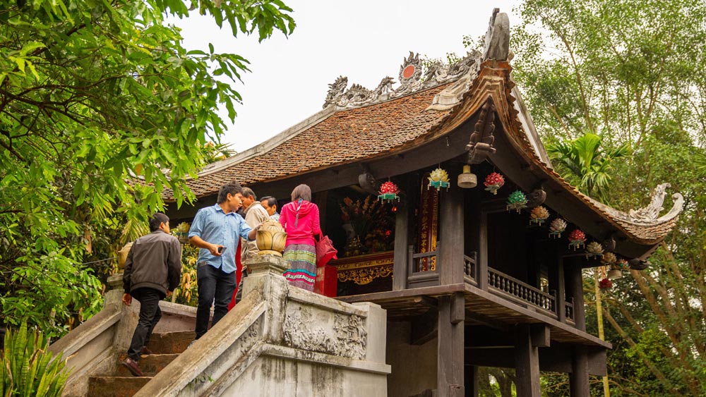 Ba Dinh square. Exploring Ba Dinh Square: Beyond the Mausoleum
