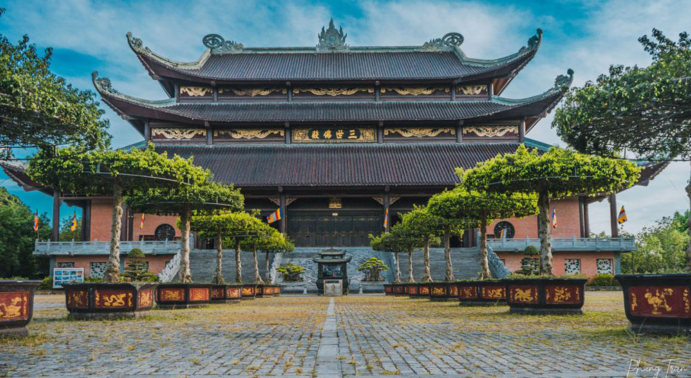 Bai Dinh Pagoda: Vietnam's Grand Buddhist Complex