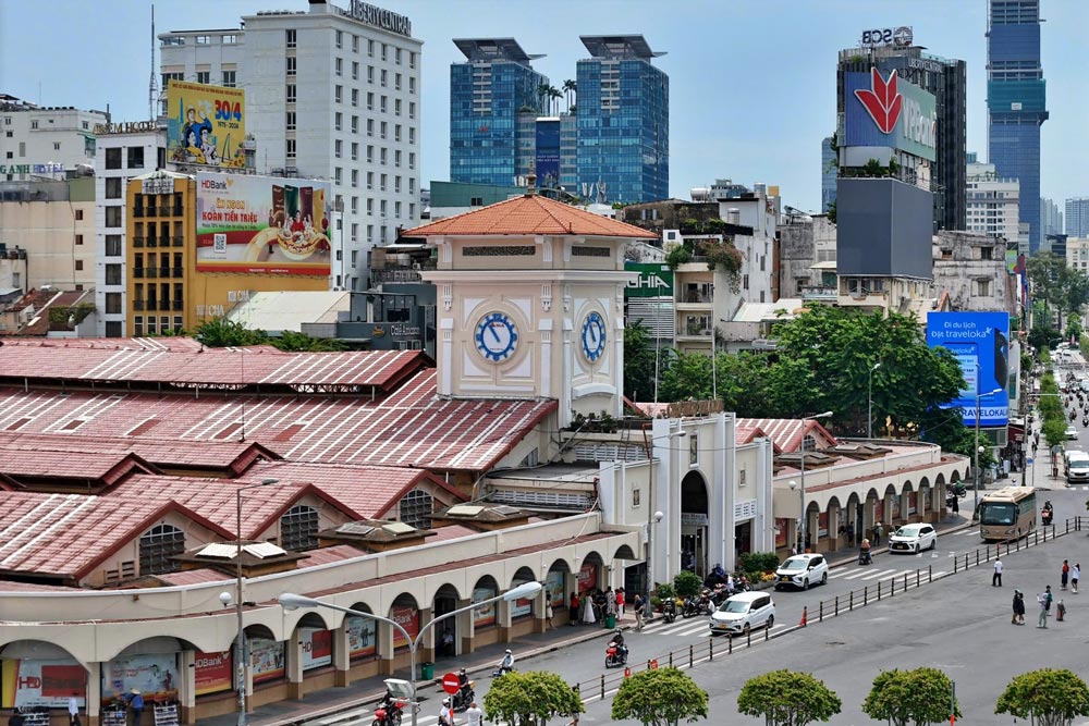 Ben Thanh Market. What is Ben Thanh Market Famous For? (A Historical Overview)