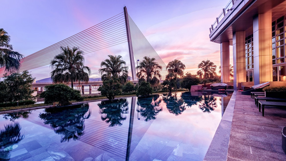 Da Nang Hotels Resorts. Asia Mystika Insider Advice: The Hotel Booking Reality Check