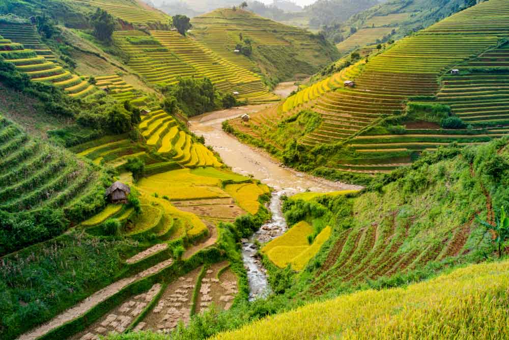 Best things to do in Vietnam conquer mountain trails