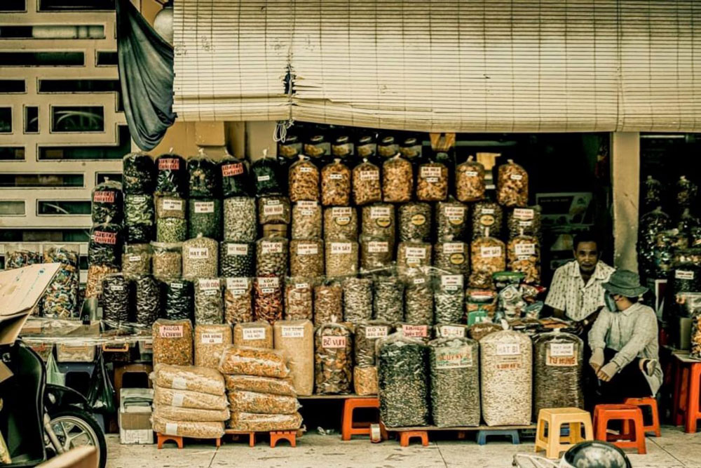 Binh Tay market. A History of Trade: Binh Tay Market's Story