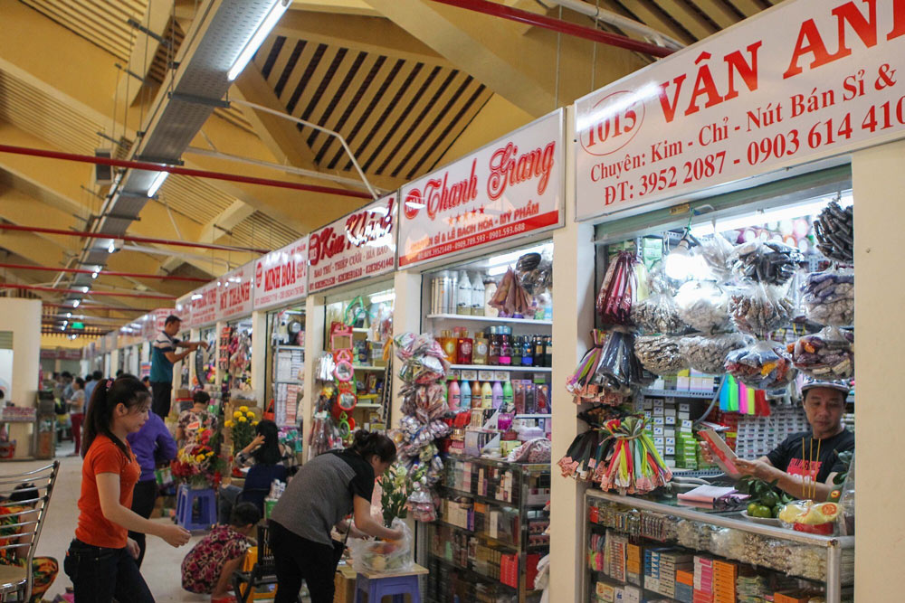 Binh Tay market. Tips for a Successful Visit to Binh Tay Market