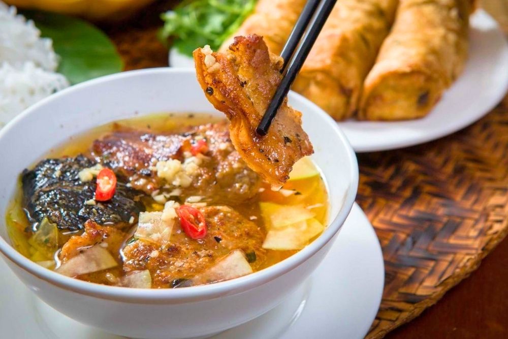 Bun Cha Hanoi. Introduction: The Lunch You Can't Miss in Hanoi 