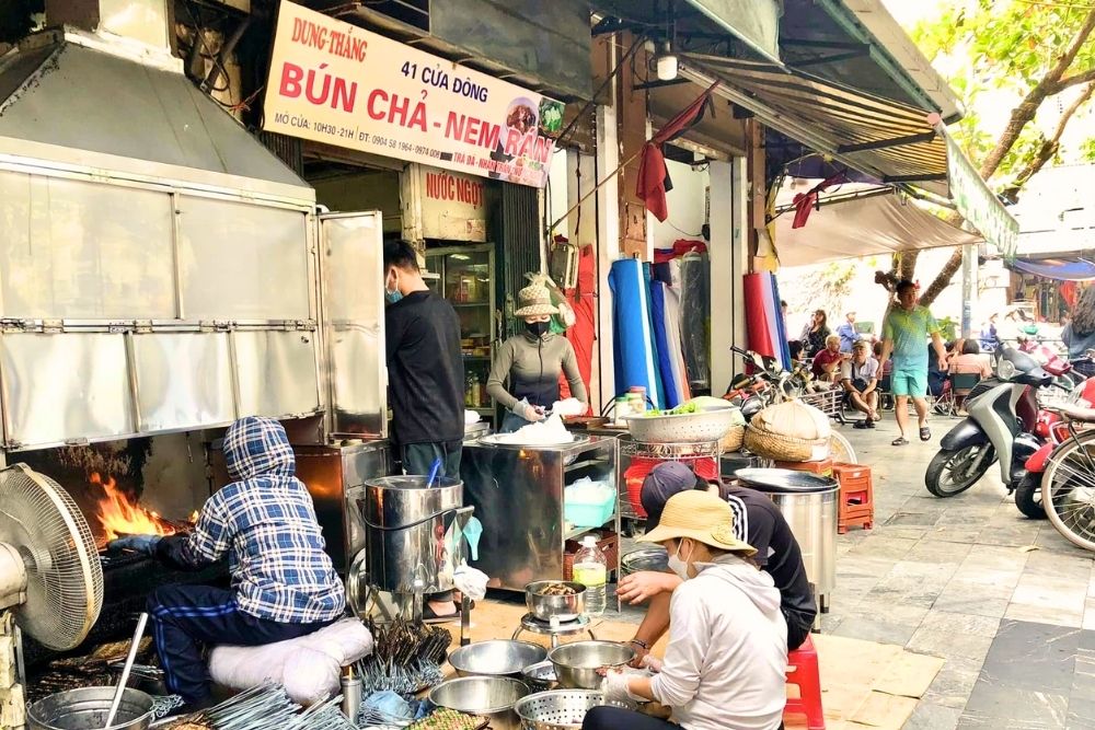 Bun Cha Hanoi. The Pilgrimage: Where to Find the Best Bun Cha in Hanoi. The Old Quarter Legends: Best Bun Cha Hanoi Old Quarter. Bun Cha Cua Dong