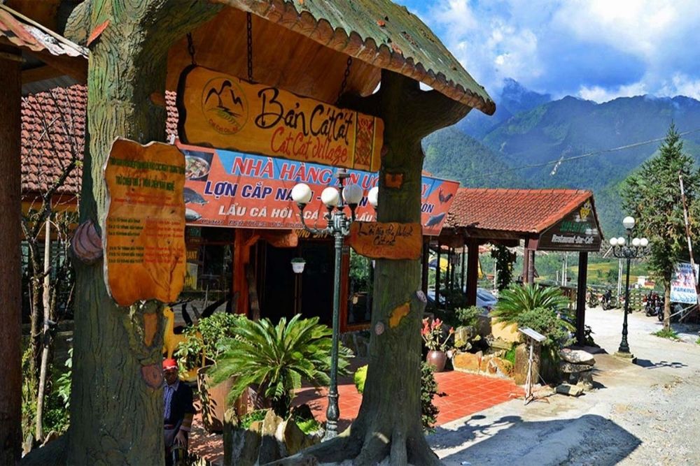 Cat Cat Sapa. The “Tourist Trap” Debate: Honest Review. What the Critics Say 