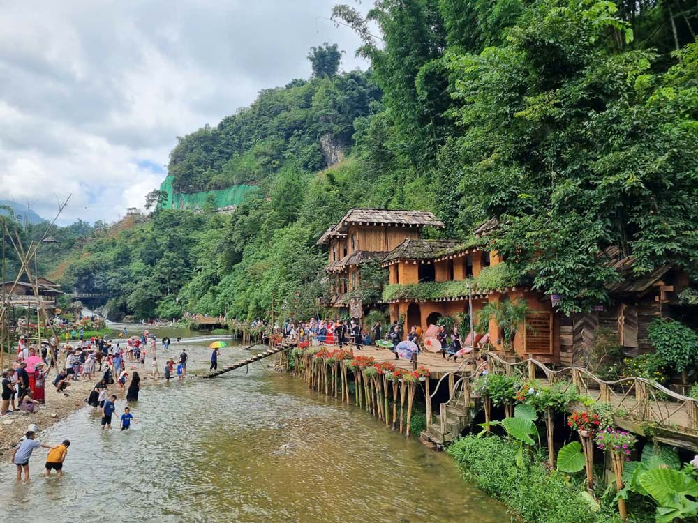 Fansipan Peak. Beyond the Summit: Other Things to Do in the Area