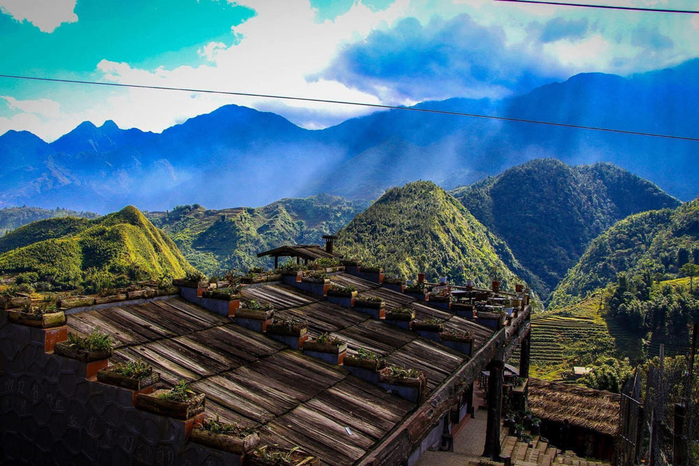 Cat Cat Village Vietnam: Guide, Things to Do, Entrance Fee & More