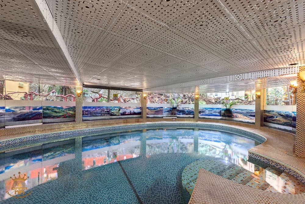 Chau Long Hotel Sapa Vietnam. Amenities: The Heated Pool Factor