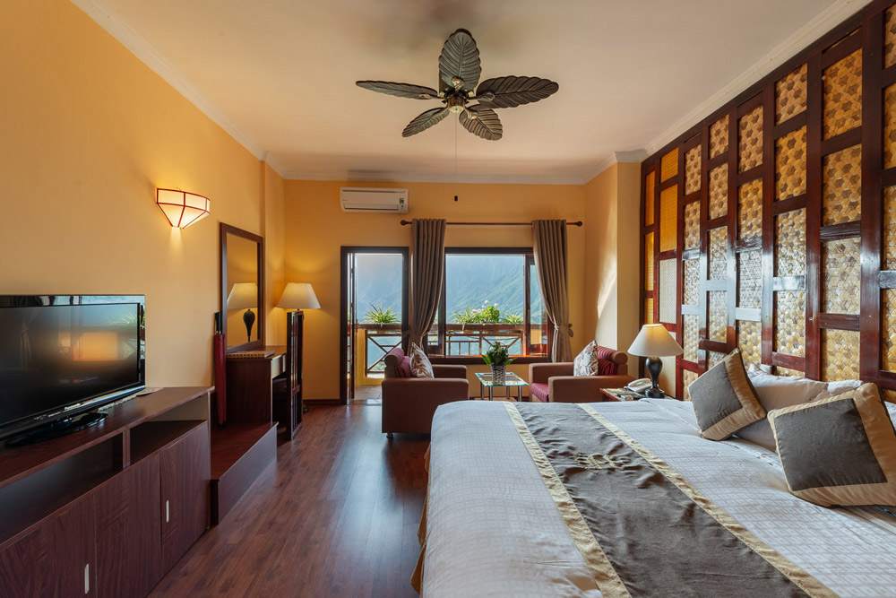 Chau Long Hotel Sapa Vietnam. The Rooms: Old Wing vs. New Wing (Chau Long Sapa 2 Hotel)