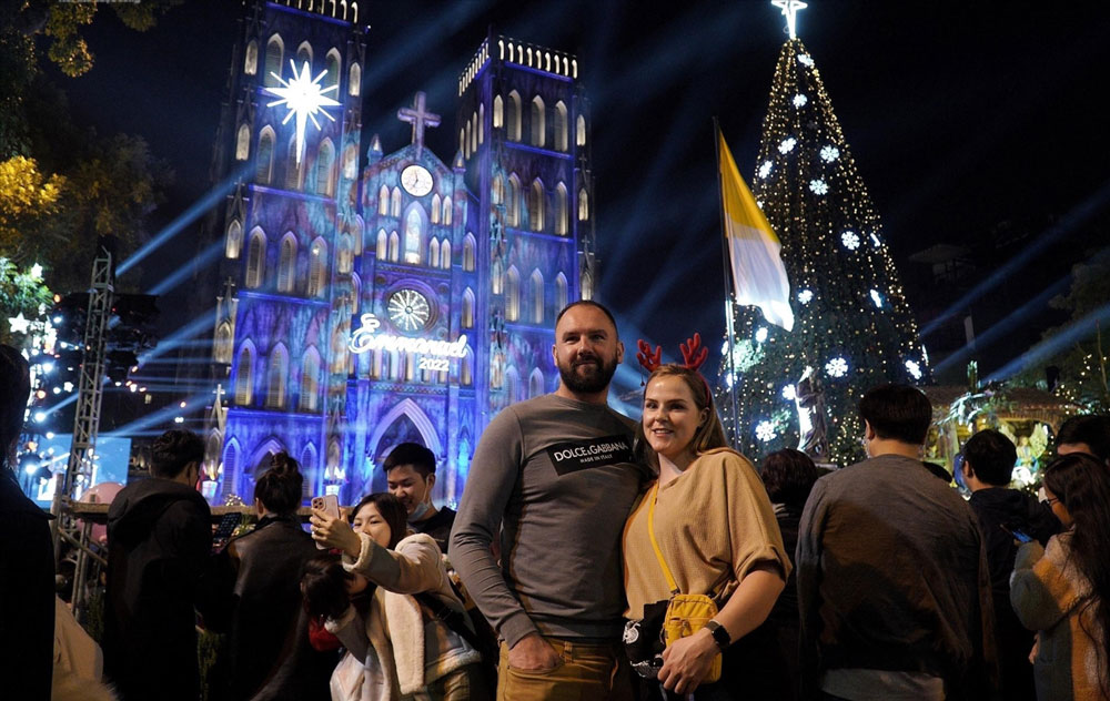 Celebrating Christmas in Vietnam 2025
