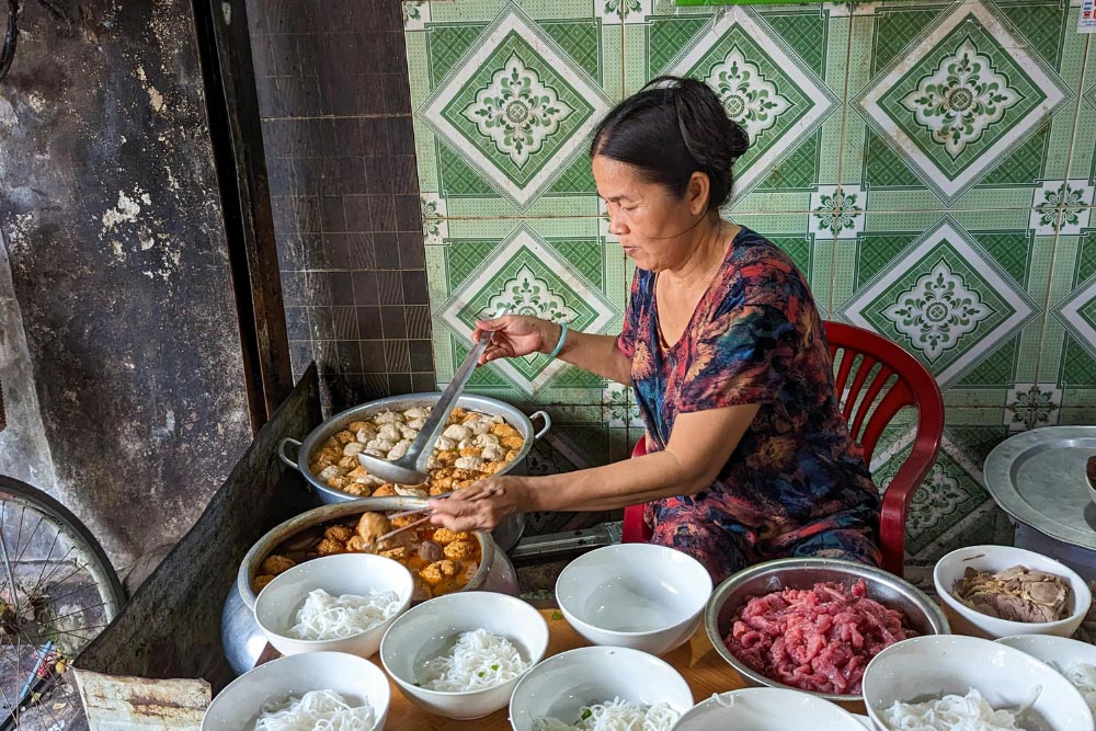 Da Nang Food. What food is Da Nang famous for?