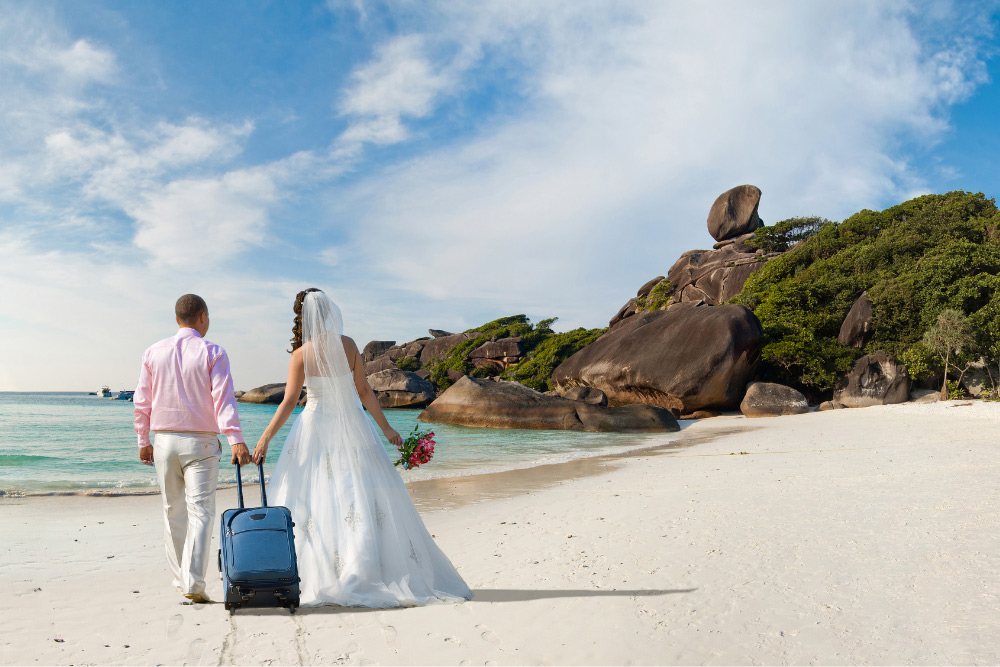 Da Nang Honeymoon. When should you honeymoon in Da Nang - and which months will ruin it?
