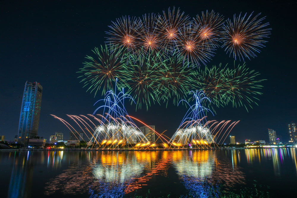 Da Nang International Fireworks Festival. Asia Mystika Insider Advice: Tickets Are Not Always the Answer