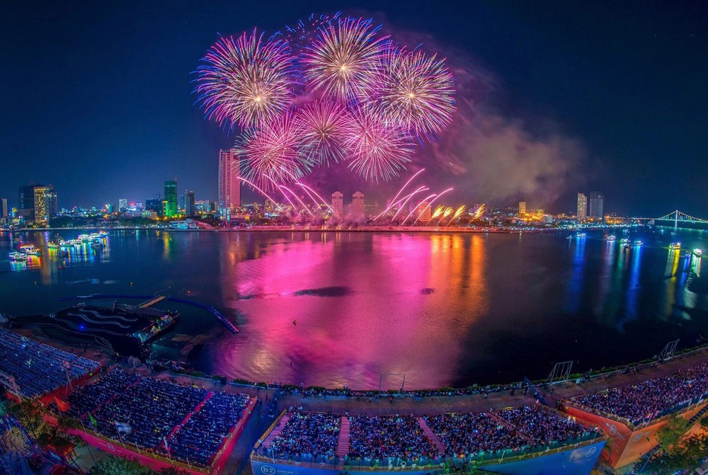 Da Nang International Fireworks Festival. Dates and Schedule
