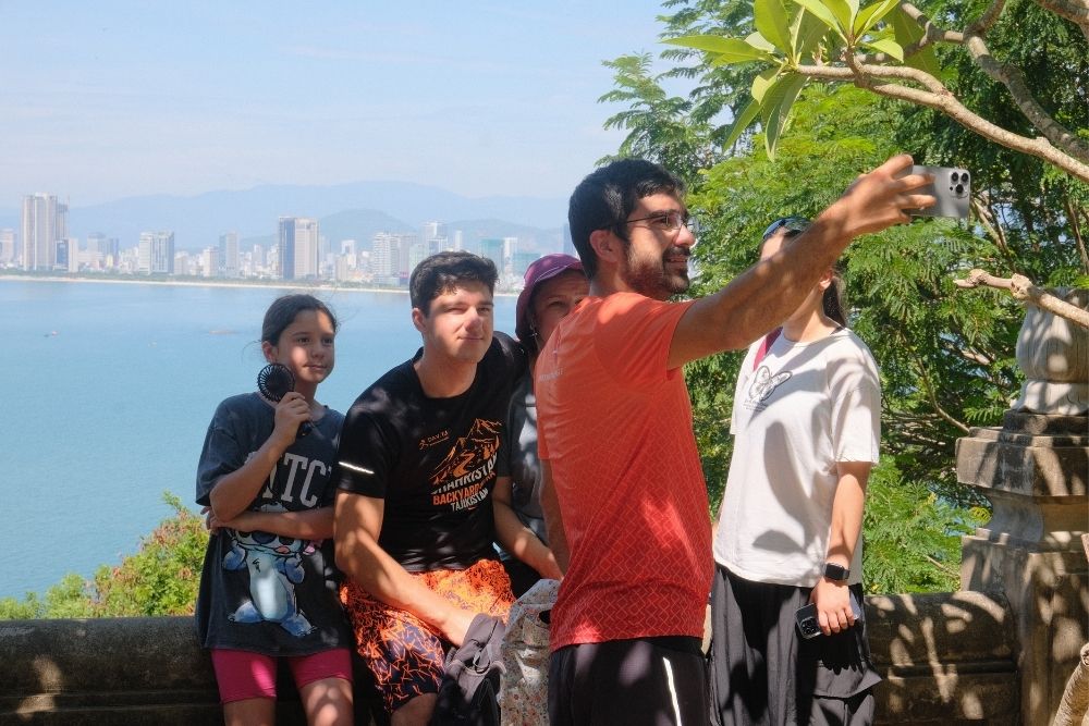 Da Nang Multigenerational Travel. Pacing and logistics