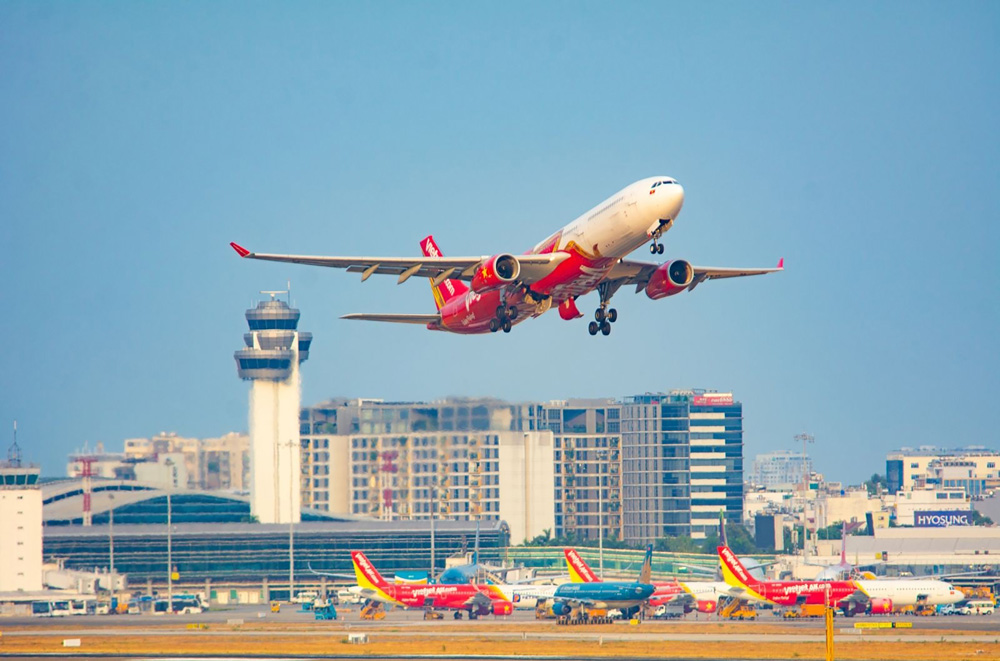 Danang to Sapa. What Is the Easiest Way to Get to Sapa? The Flight and Limousine Combo