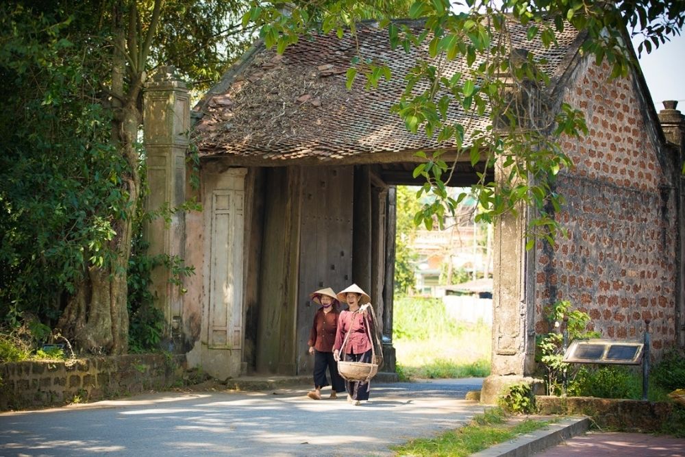 Day Trips From Hanoi. Closer & Shorter: The Best Half Day Trips from Hanoi. Duong Lam Ancient Village