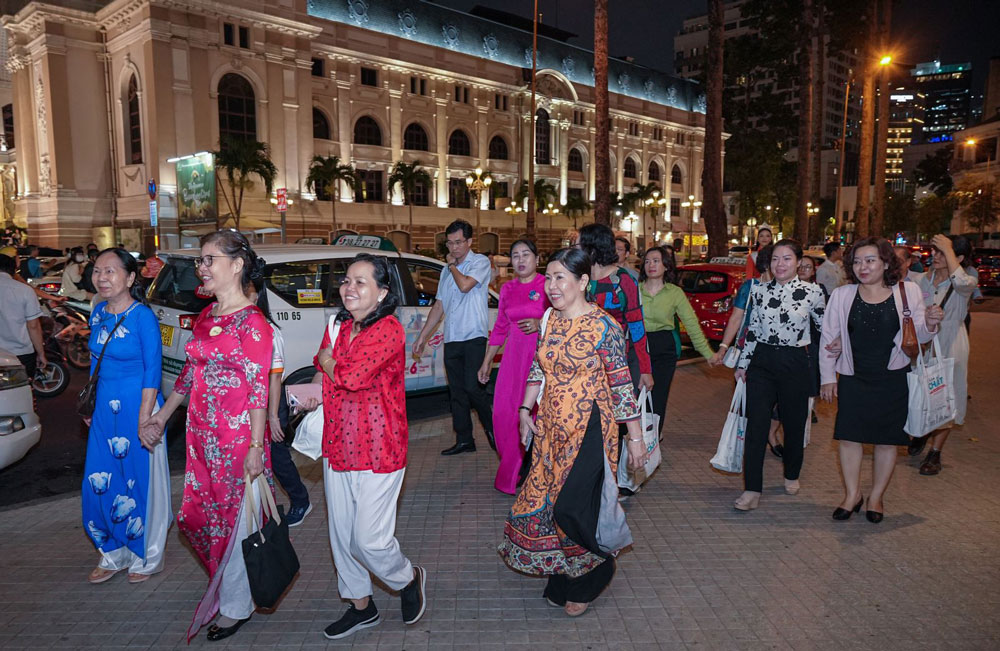 Dong Khoi street. Exploring Dong Khoi Street: Things to See and Do