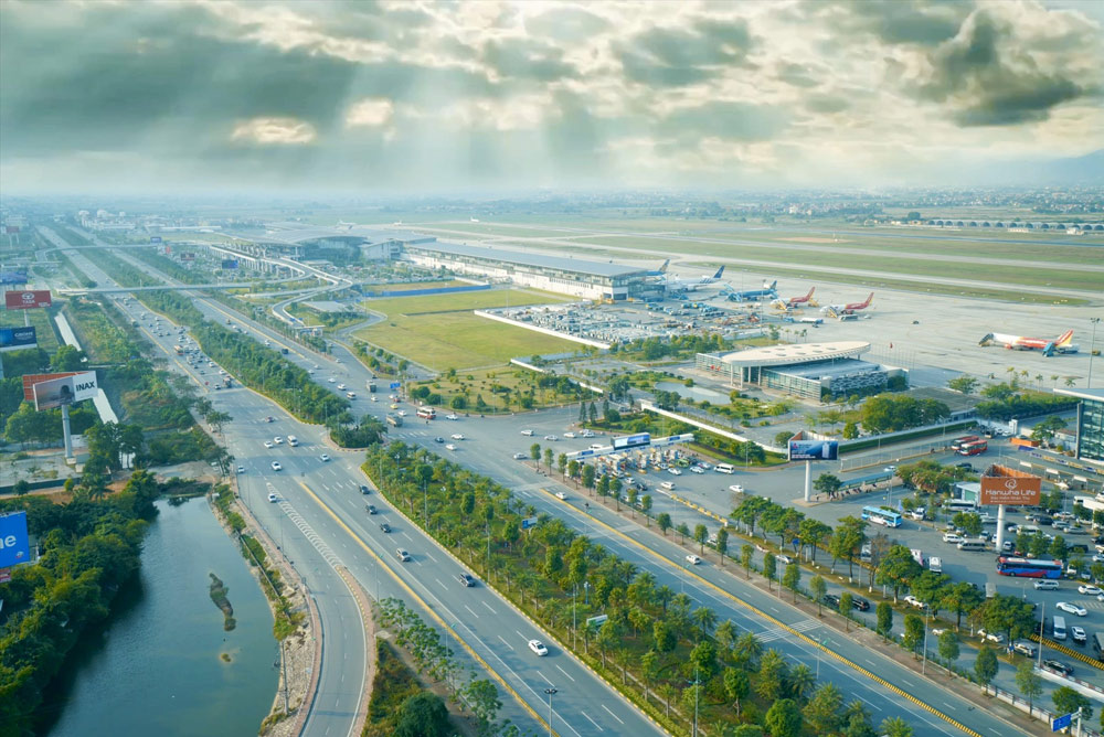 Flights to Da Nang. Landing: Getting from Da Nang Airport to Your Hotel