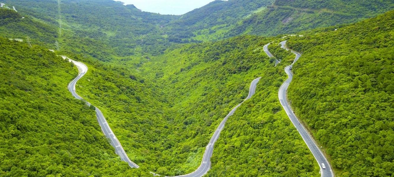 Hai Van Pass Tours: Jeep, Motorbike or Easy Rider — Which to Choose?