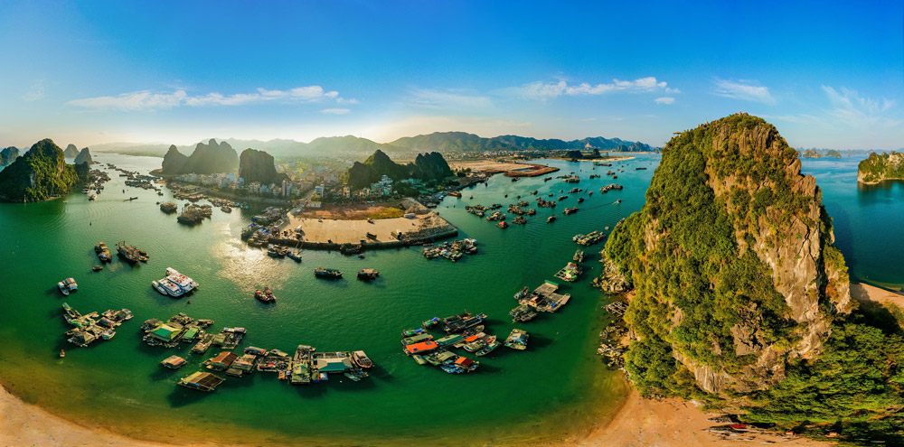 Discover the Beaches of Halong Bay 2025