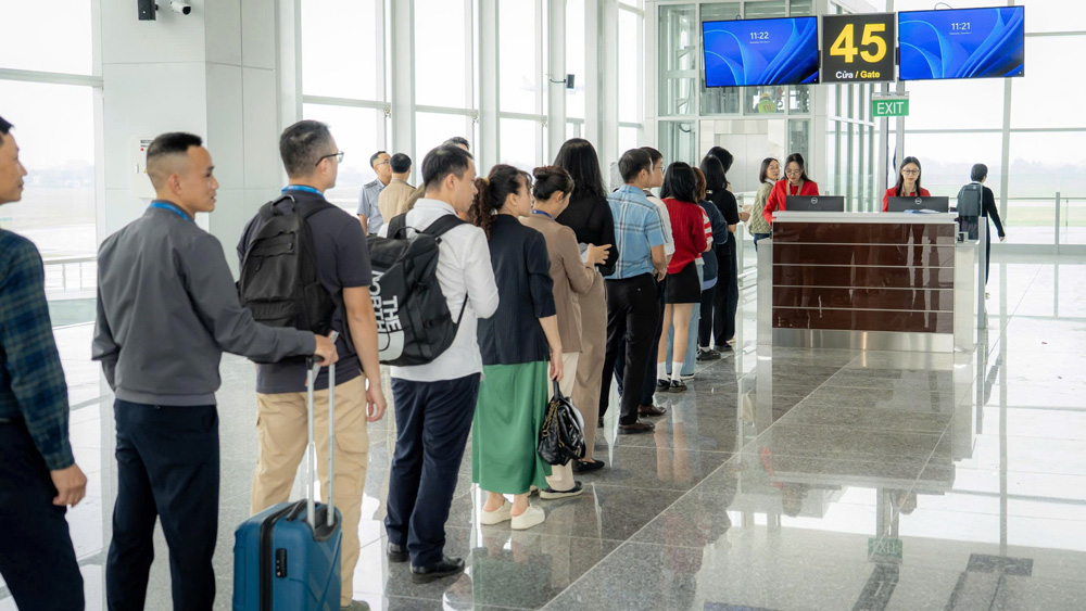 Hanoi Airport. Arrivals: From “Landing” to “Old Quarter” (Hanoi Airport Transport Guide)