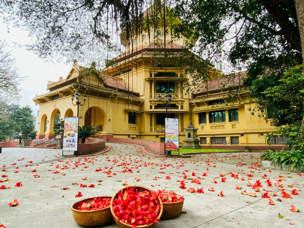 Hanoi autumn. Vietnam National Museum of History: A Journey Through Time in Hanoi's Autumn
