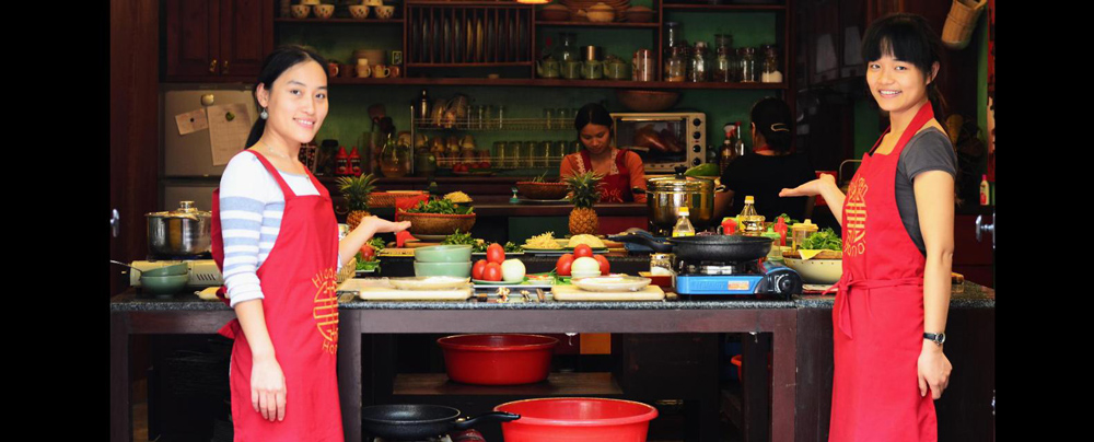 Hanoi cooking class. Choosing a Hanoi Cooking Class. Viator Hanoi Cooking Class