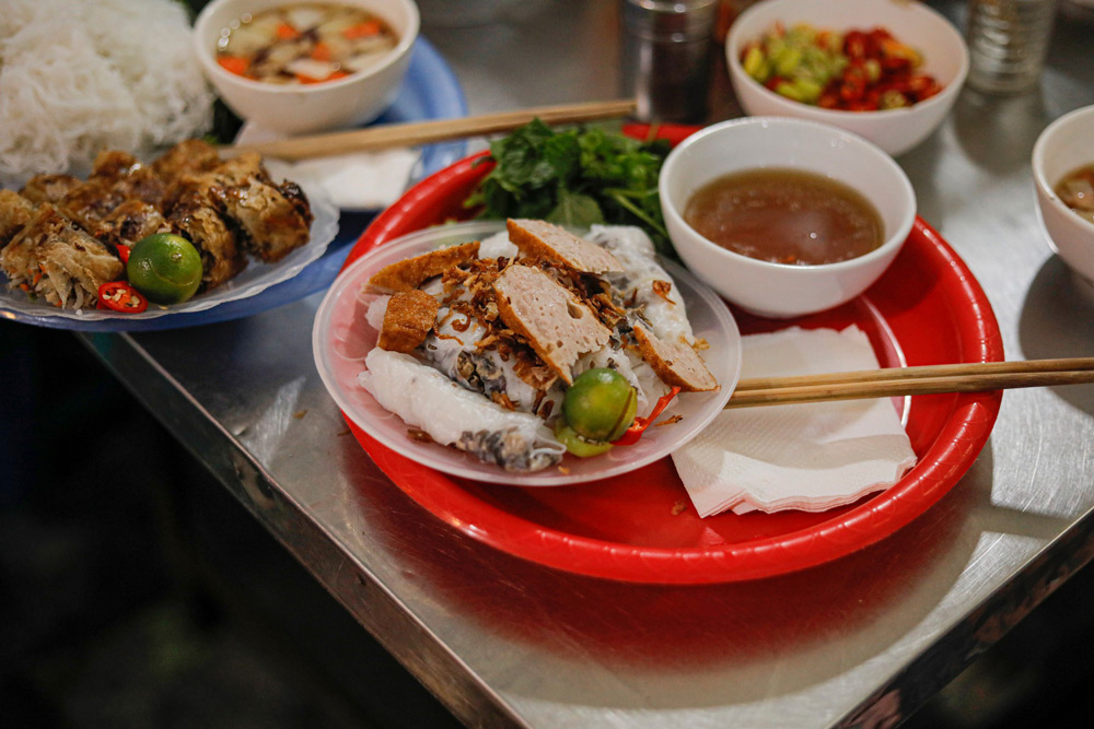 Hanoi Food. The Unmissable Dishes: Your Hanoi Food Bucket List. Vietnamese Steamed Rice Rolls (Bánh Cuốn): The Delicate Rice Roll Delight