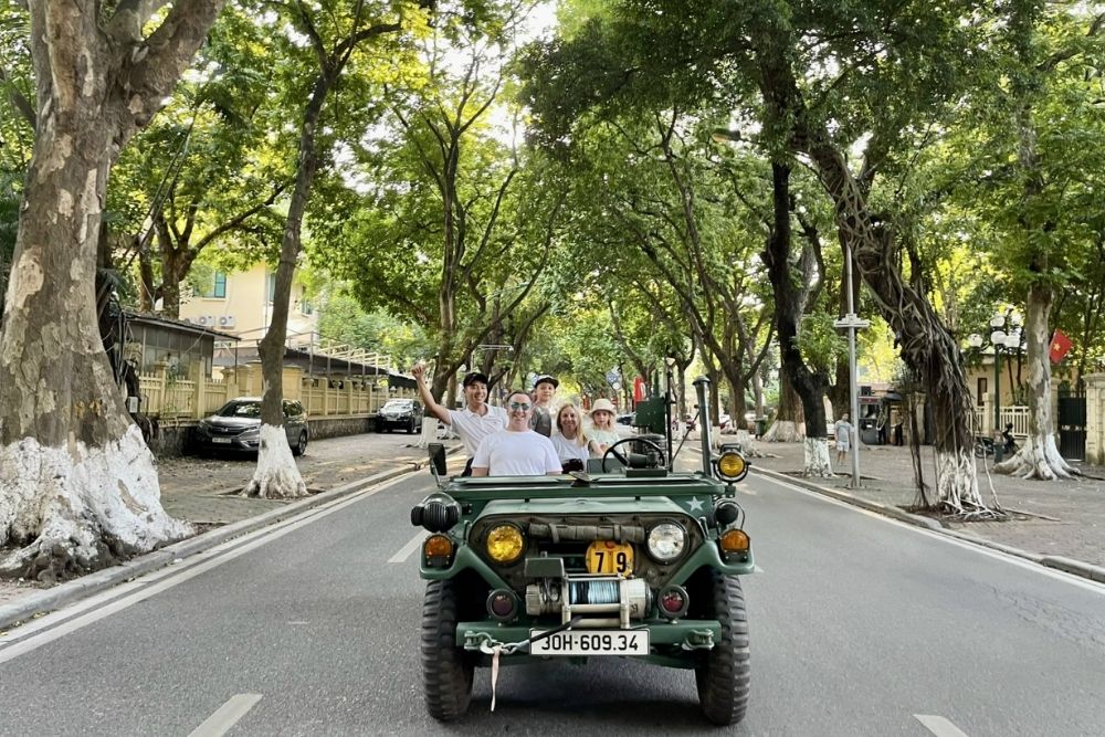 Hanoi Half Day Tour. The Top 3 Types of Hanoi Half Day Tour Packages (What's Your Style?). Theme 2: The "Hanoi Jeep Tour" (The Adventurous Choice) 