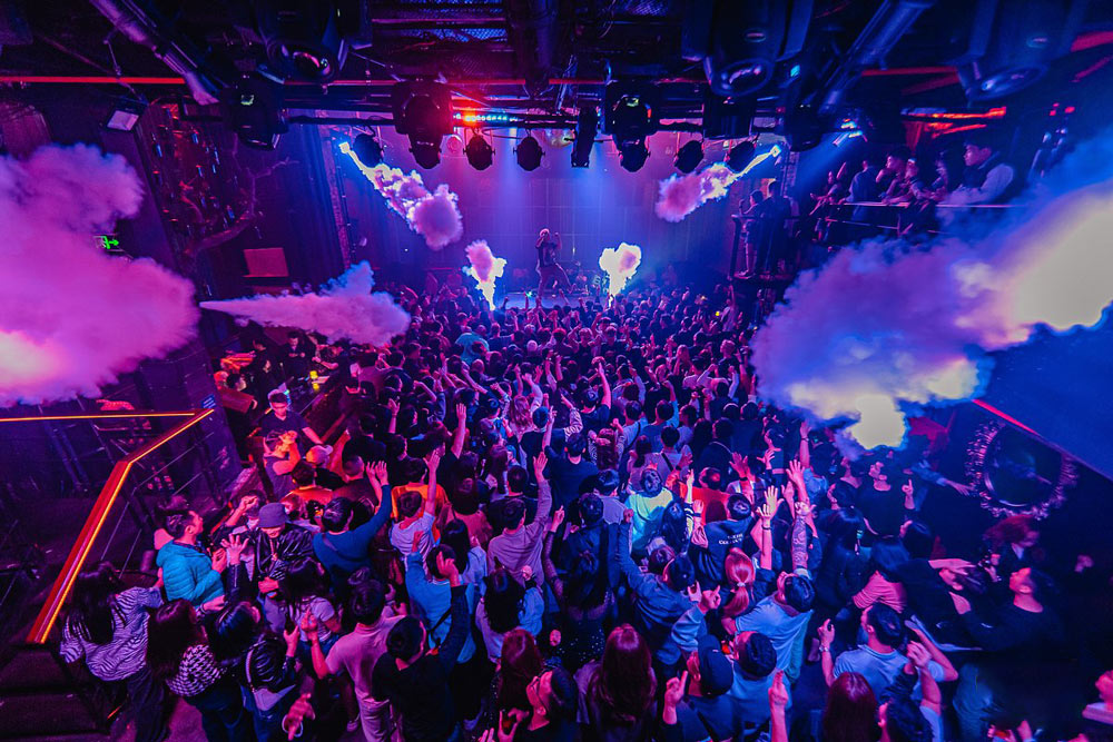 Hanoi Night Clubs. Discovering Hanoi After Dark