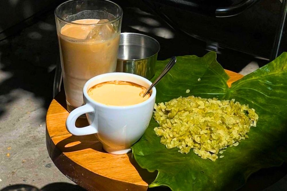 Hanoi Old Quarter. The Ultimate Checklist: Top Things to Do in the Hanoi Old Quarter. Eat Everything: The Best Restaurants & Street Food. Must-try Dishes When Visiting Hanoi. Ca Phe Trung