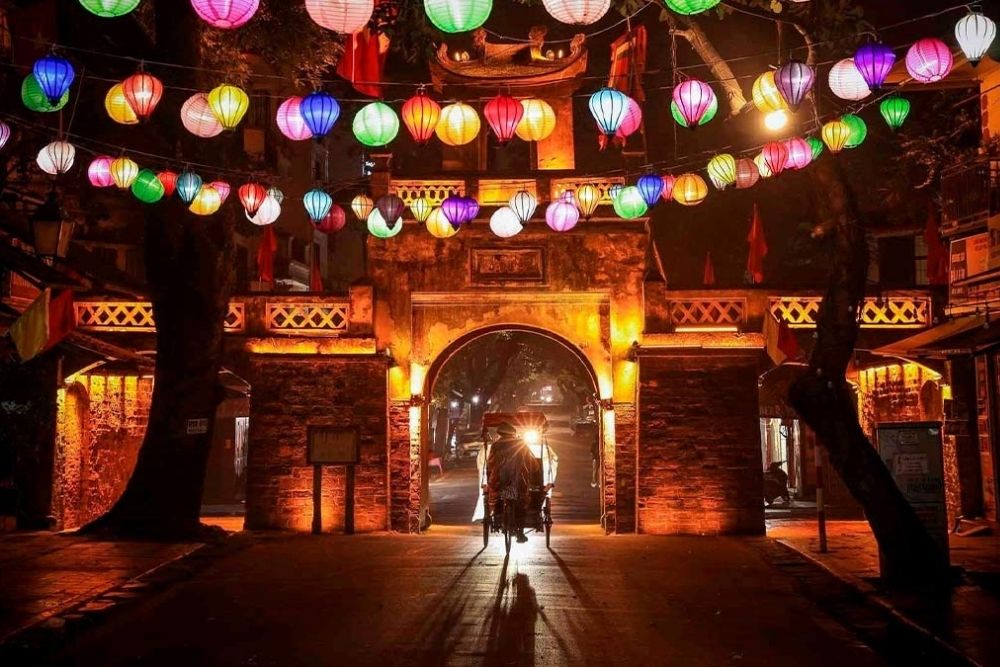 Hanoi Old Quarter. The Ultimate Checklist: Top Things to Do in the Hanoi Old Quarter. Experience the Buzz: Hanoi Old Quarter Nightlife  