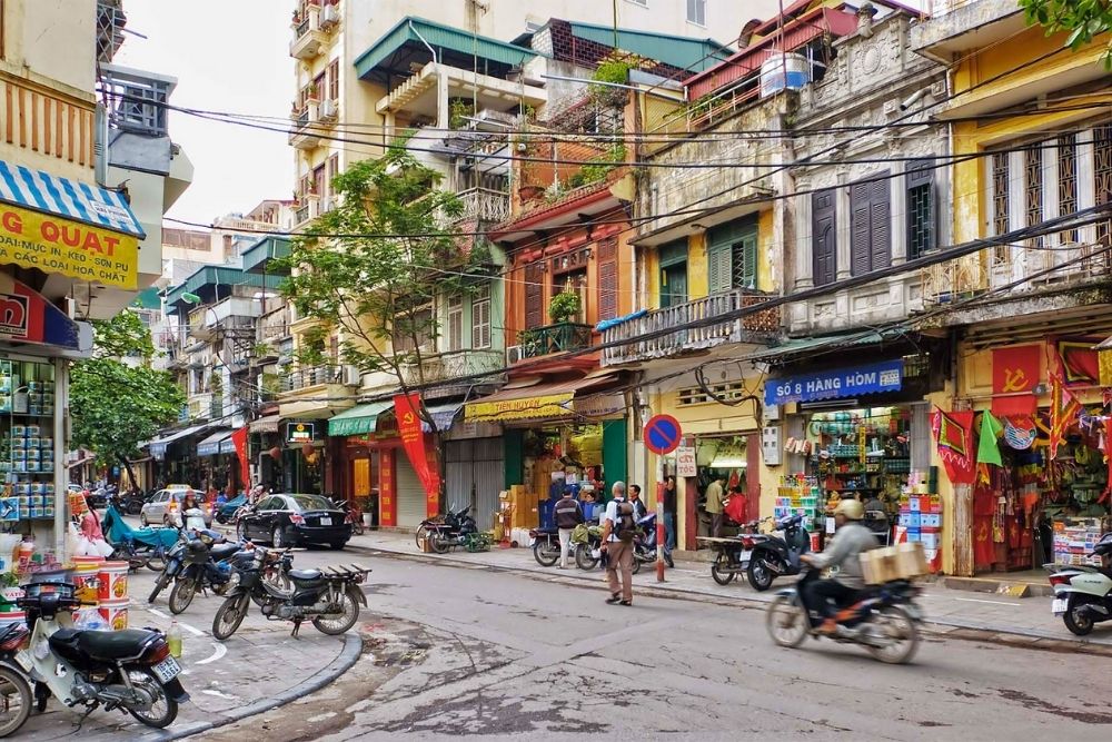 Hanoi Old Quarter. Tips for Exploring Hanoi’s Old Quarter. Other Helpful Tips