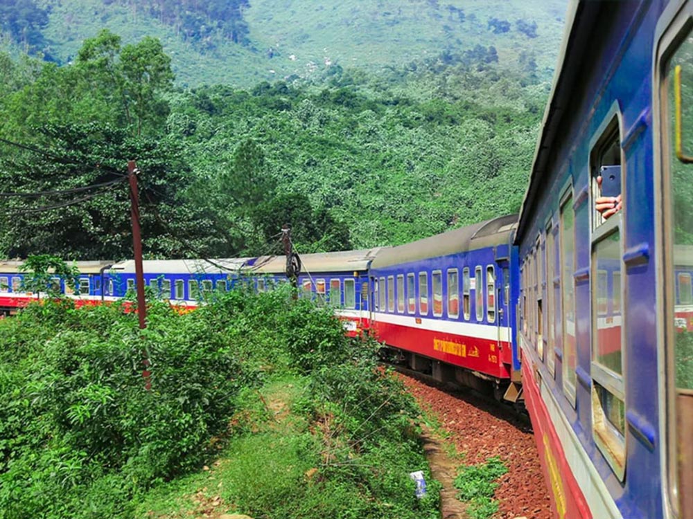 Hanoi to Sapa Night Train. Asia Mystika Insider Guide: The Truth About the Tracks