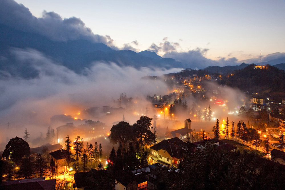 Hanoi to Sapa Night Train. The Final Leg: Transferring from Lao Cai to Sapa
