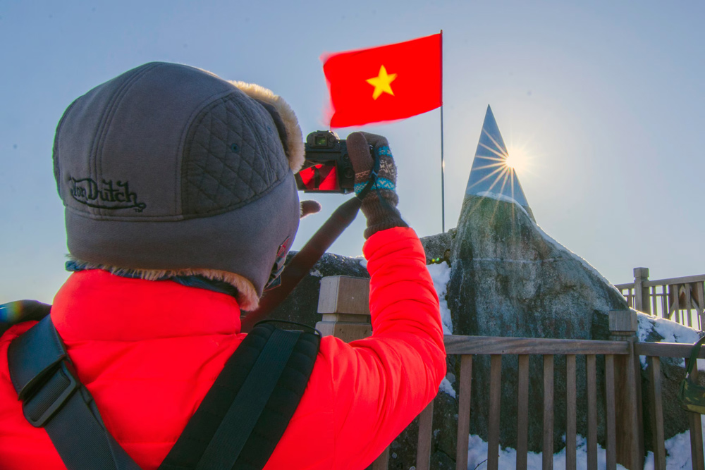 Fansipan Peak. Fansipan Peak: Planning Your Trip: Practical Information
