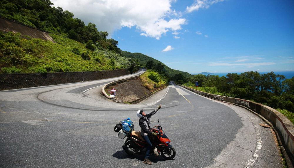 Ho Chi Minh City to Da Nang. By Car or Motorbike: Is It Realistic?