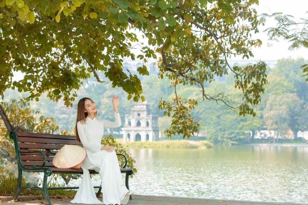 Hoan Kiem Lake. FAQ: Your Quick Questions Answered