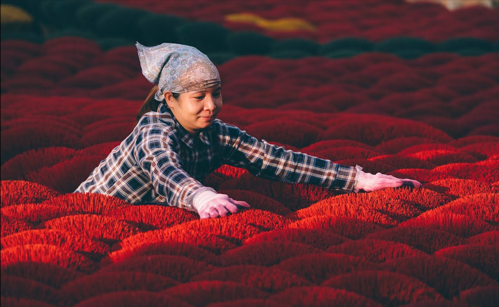 Incense Village Hanoi. Is the Incense Village Worth Visiting? (A Unique Cultural Experience)