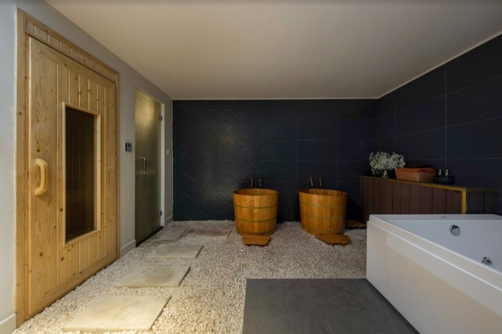 KK Sapa Hotel. Amenities: Pools, Gym & Spa. Dao Spa: comfort, privacy, and local tradition 