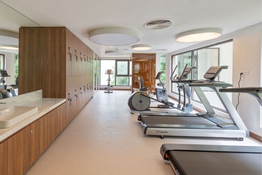 KK Sapa Hotel. Amenities: Pools, Gym & Spa. KK Sapa Hotel gym: a real workout space 