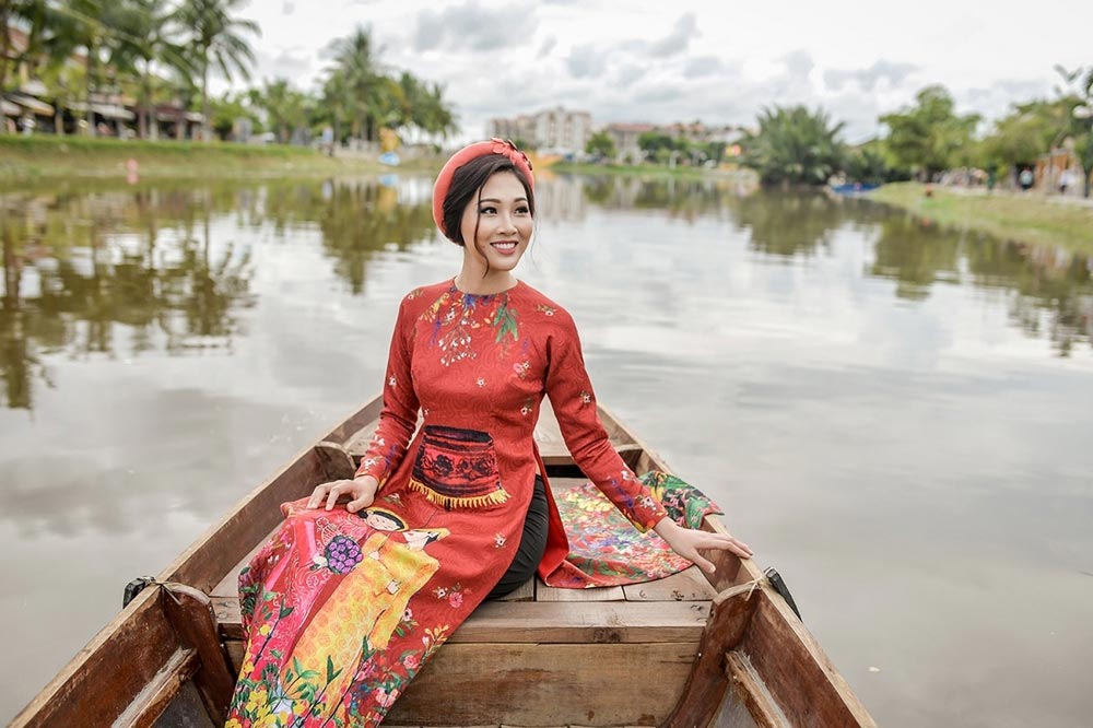 modern ao dai a phoenix rising