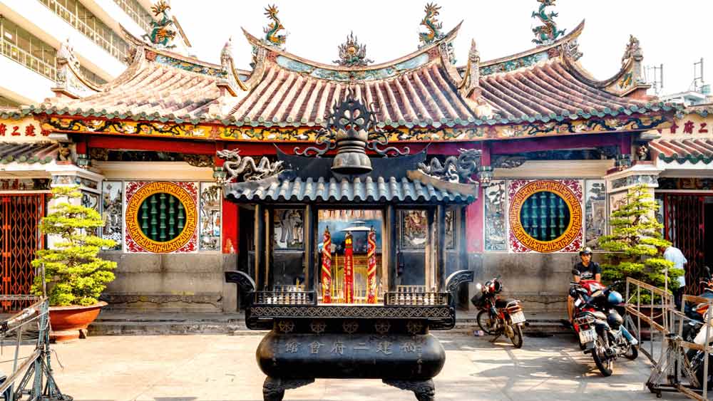 Pagoda Vietnam. Giac Lam pagoda