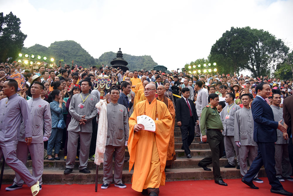 Perfume Pagoda Hanoi. FAQ: Your Quick Questions Answered