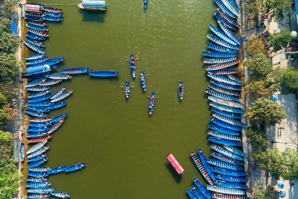 Perfume Pagoda Hanoi. How Do I Get from Hanoi to Perfume Pagoda? (Your Logistics Guide)