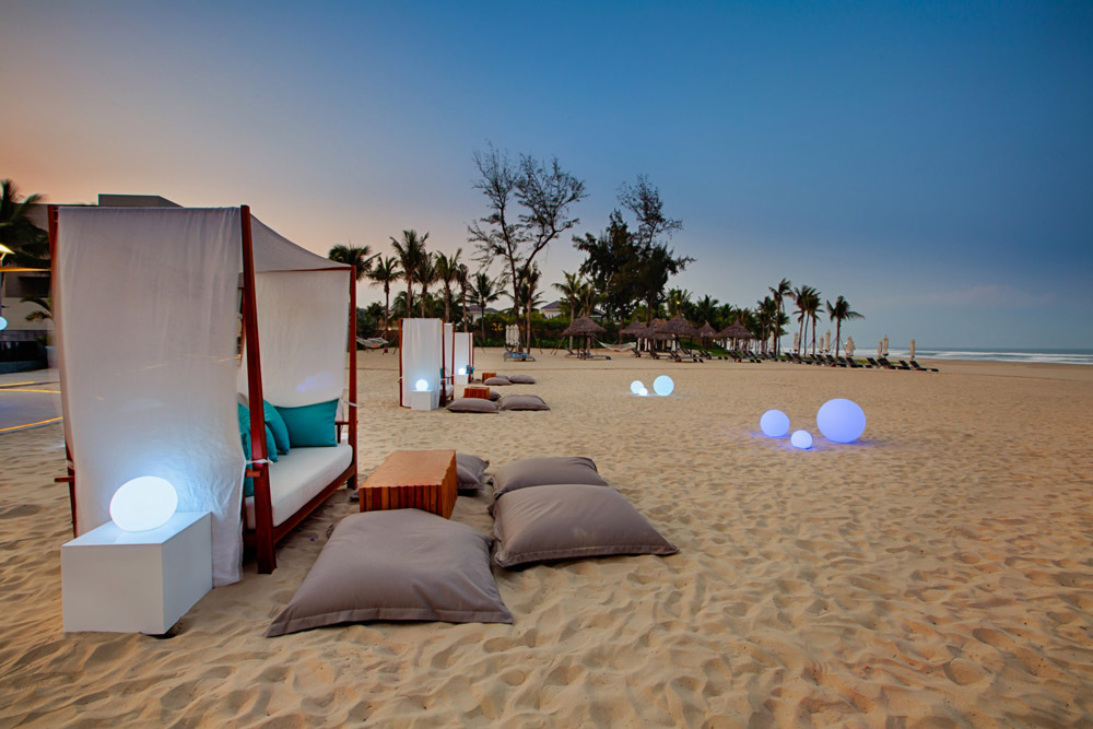 resort Vietnam luxury. Pullman Danang Beach Resort