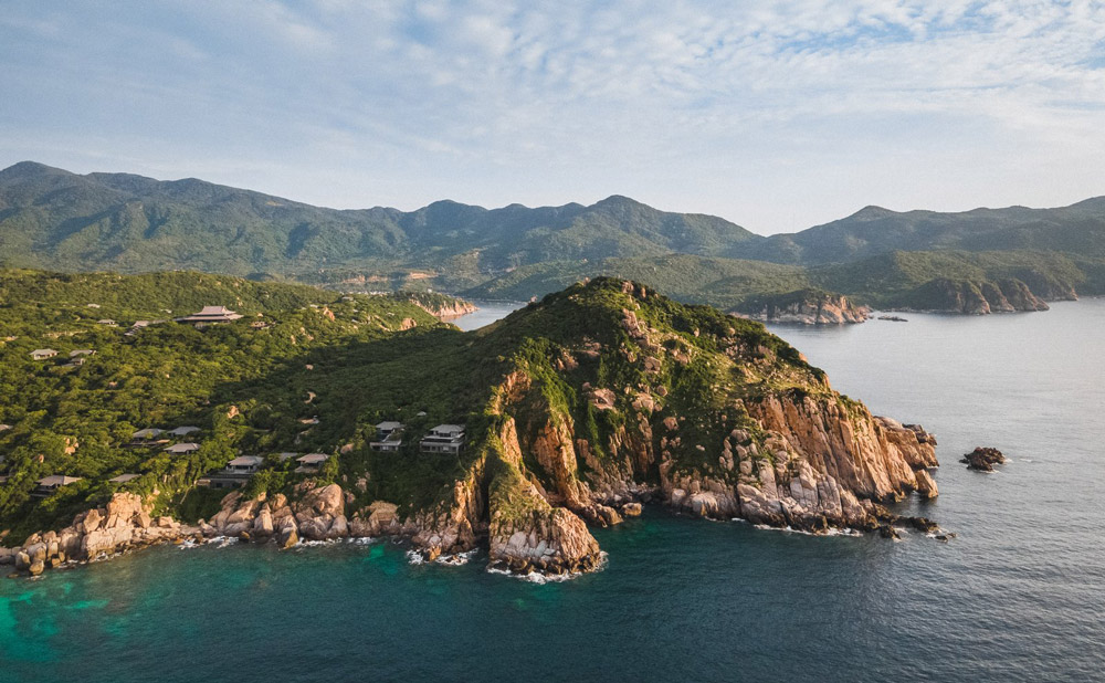 Best Luxury Resorts in Vietnam 2025